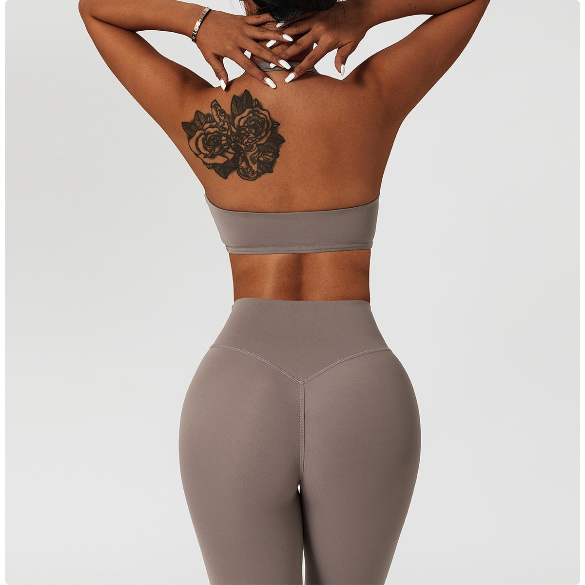 Elevate Halter Scrunch Front Sports Bra