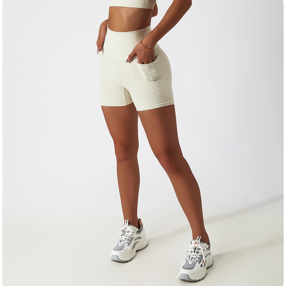 Intuitive Seamless High Waist Pocket Biker Shorts