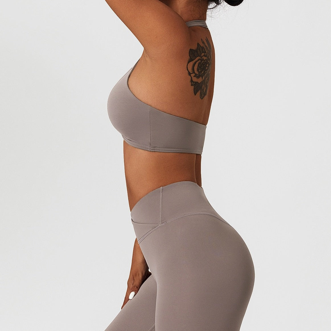 Elevate Halter Scrunch Front Sports Bra